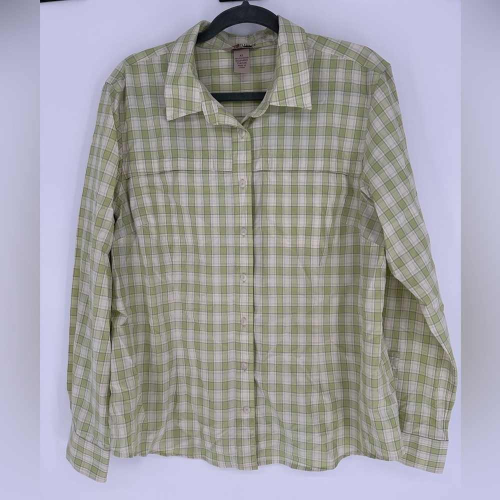 Duluth Trading Co No Fly Zone XL Green Plaid Outdoor Stretch Button Up Women
